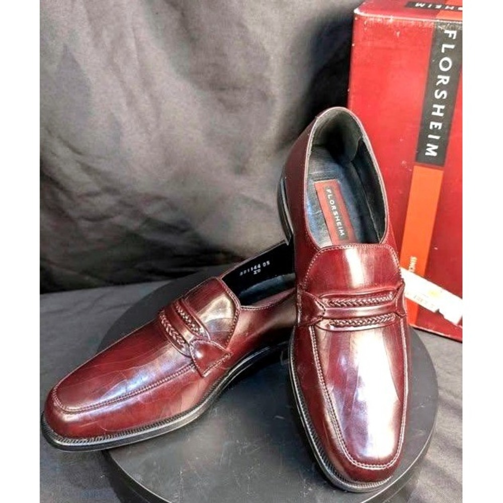 Florsheim Loafers/Mens 7.5 D/Burgundy/Leather/Braided Strap/Vintage/NOS/Org. Box